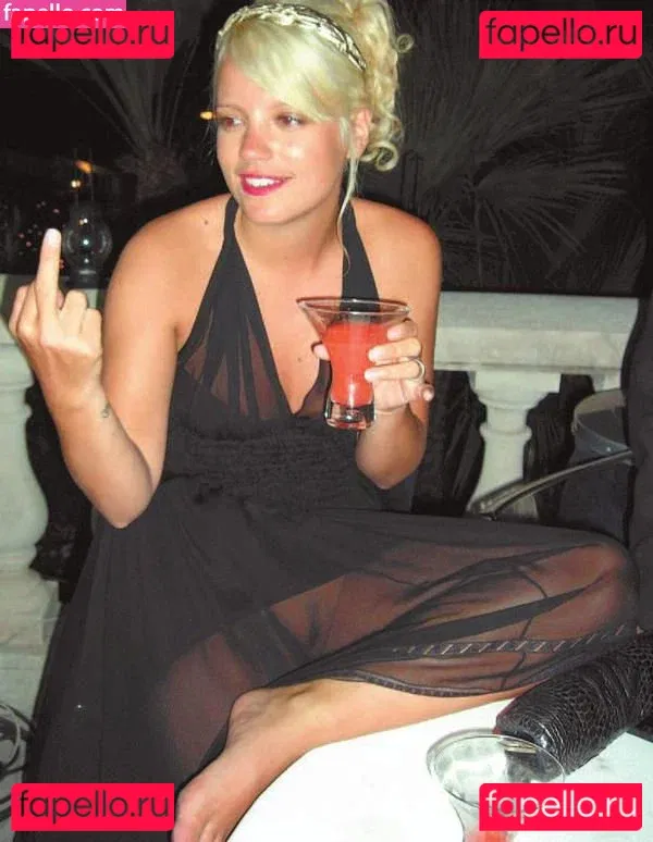 Lily Allen Onlyfans Photo Gallery 