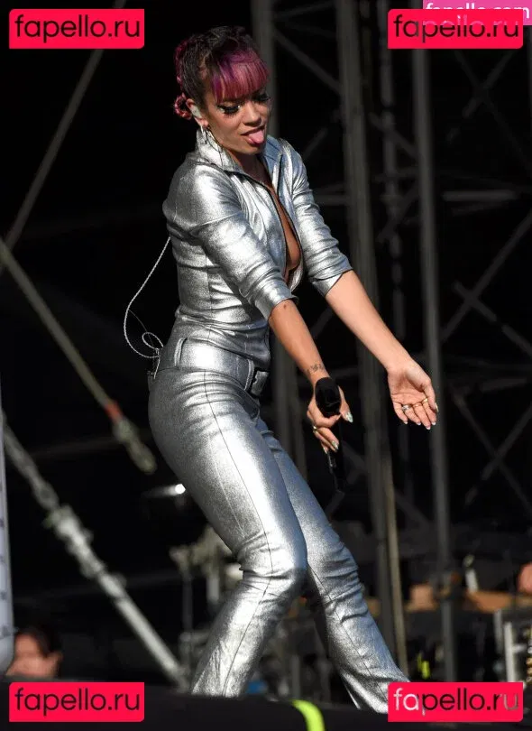 Lily Allen Onlyfans Photo Gallery 