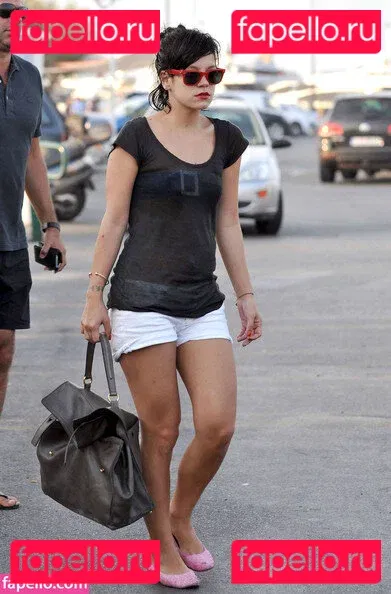 Lily Allen Onlyfans Photo Gallery 