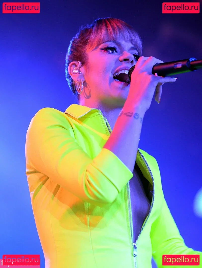 Lily Allen Onlyfans Photo Gallery 