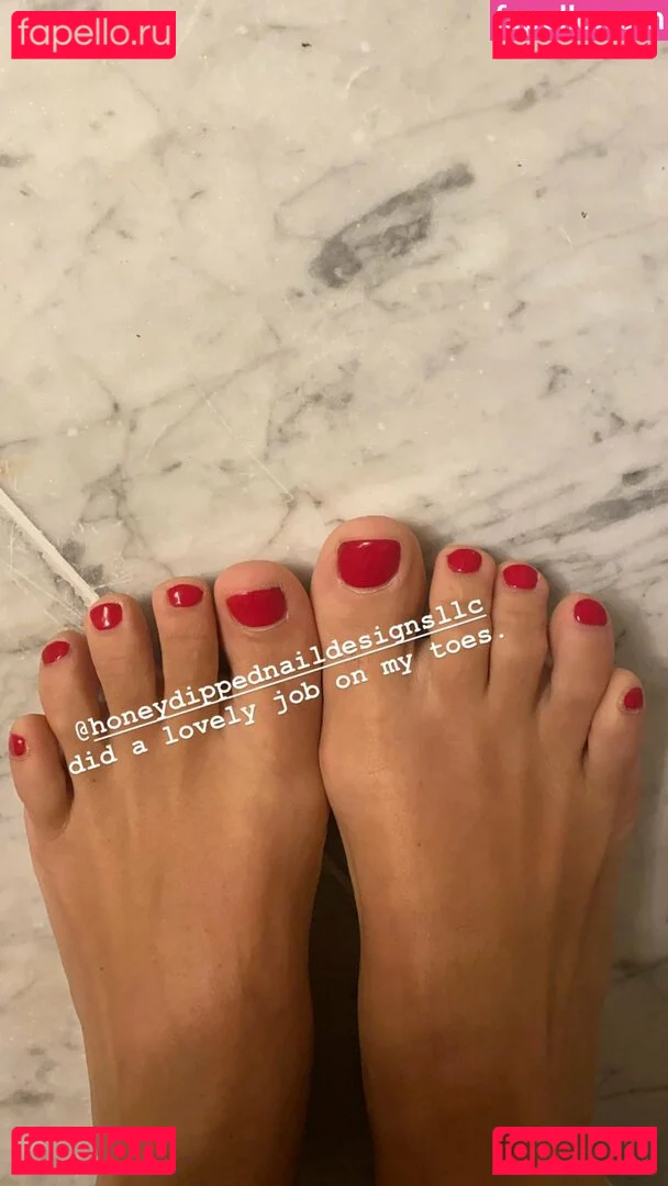 Lily Allen Onlyfans Photo Gallery 