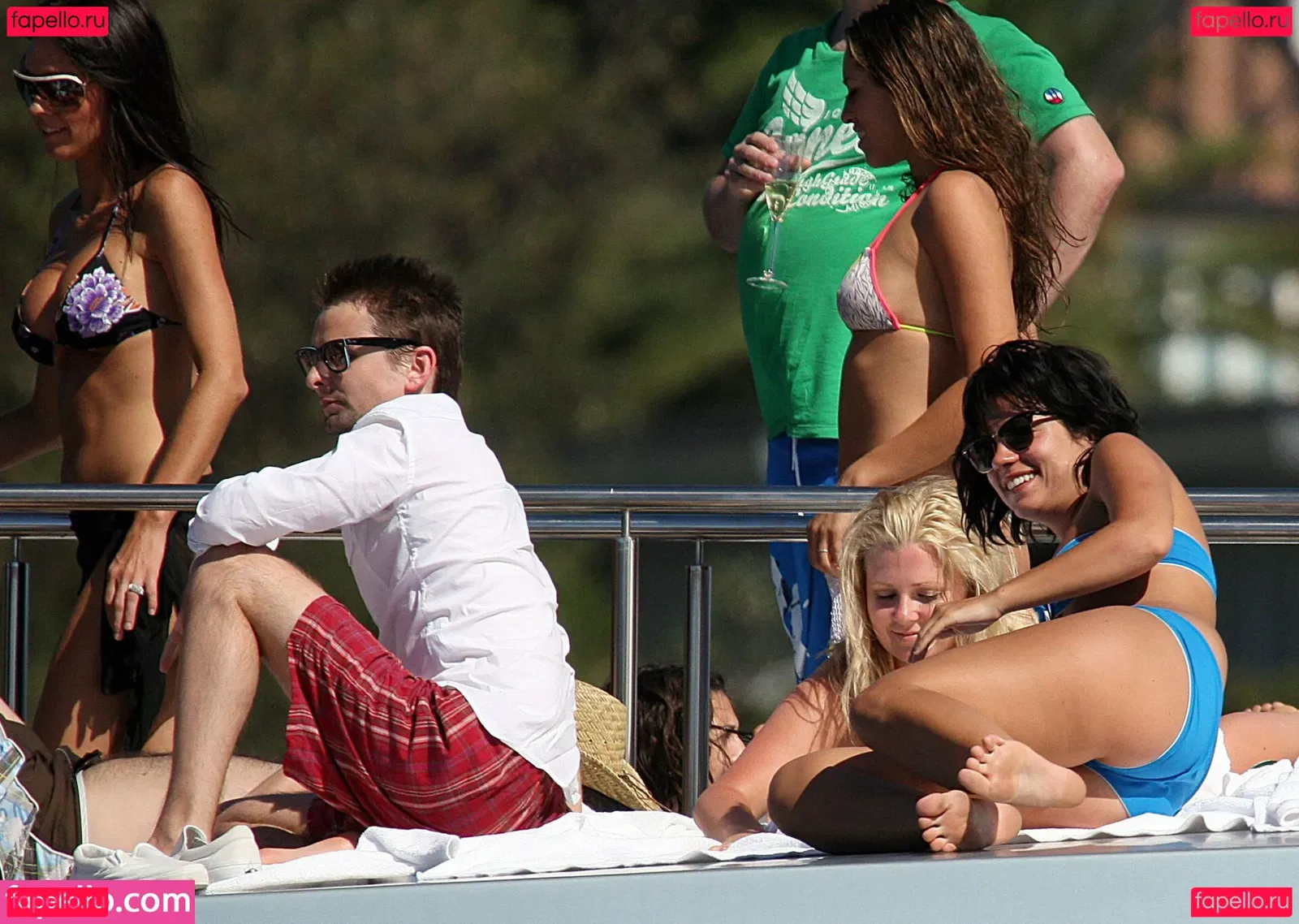 Lily Allen Onlyfans Photo Gallery 