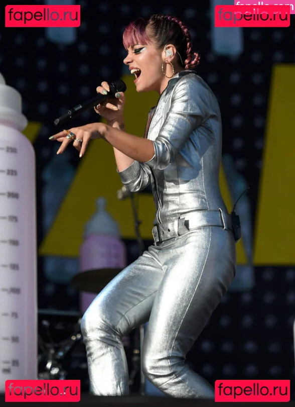 Lily Allen Onlyfans Photo Gallery 