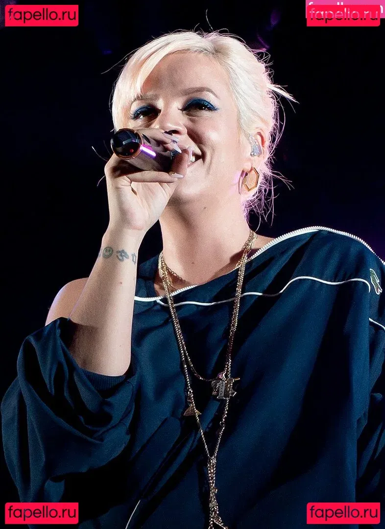 Lily Allen Onlyfans Photo Gallery 