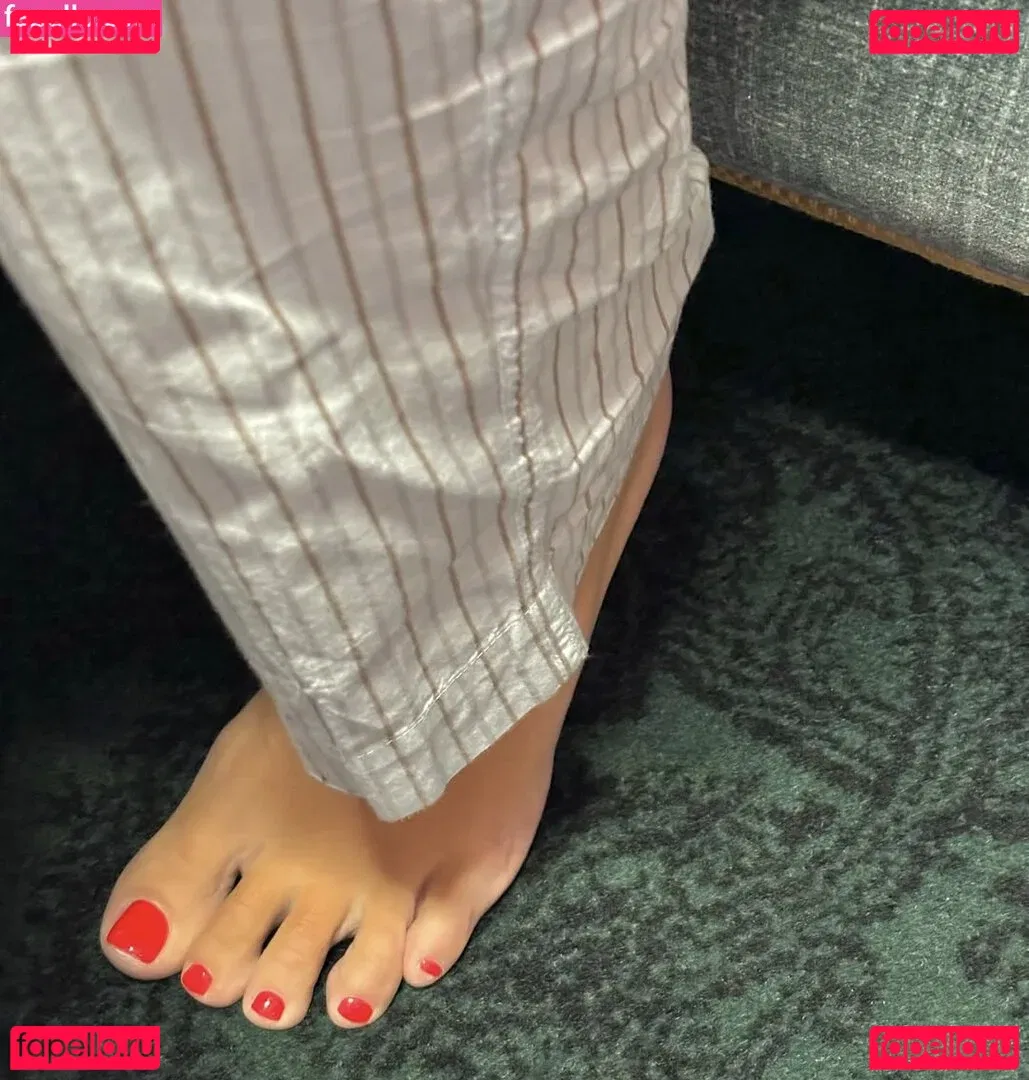 Lily Allen Onlyfans Photo Gallery 