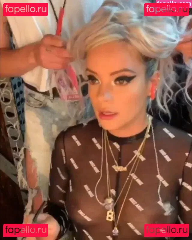 Lily Allen Onlyfans Photo Gallery 