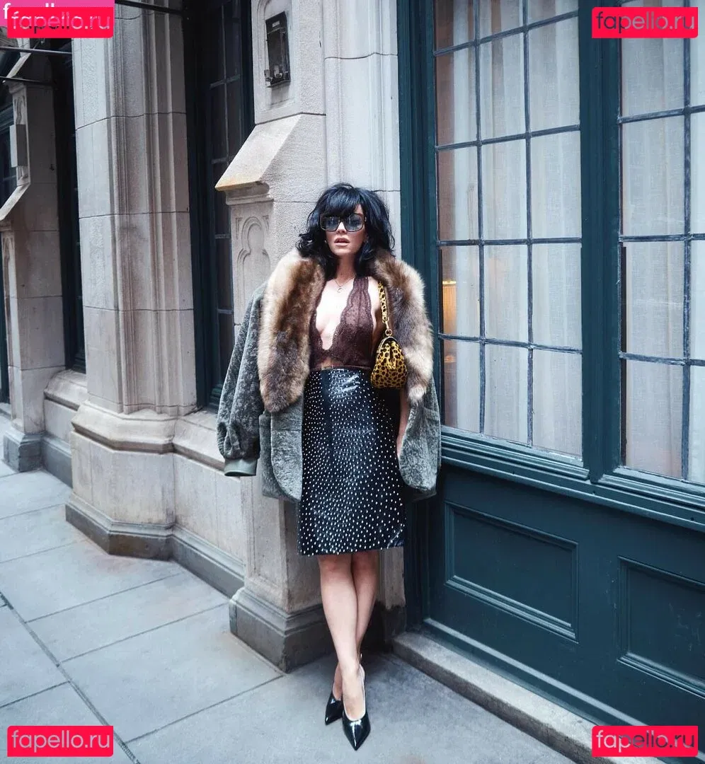 Lily Allen Onlyfans Photo Gallery 