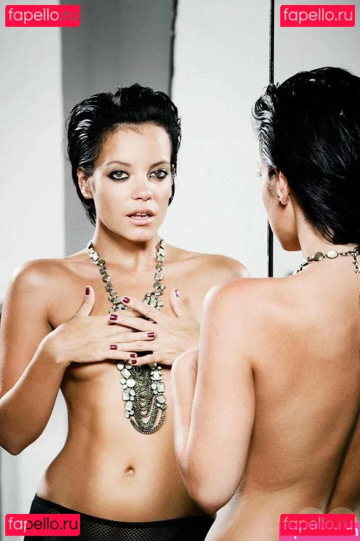 Lily Allen Onlyfans Photo Gallery 