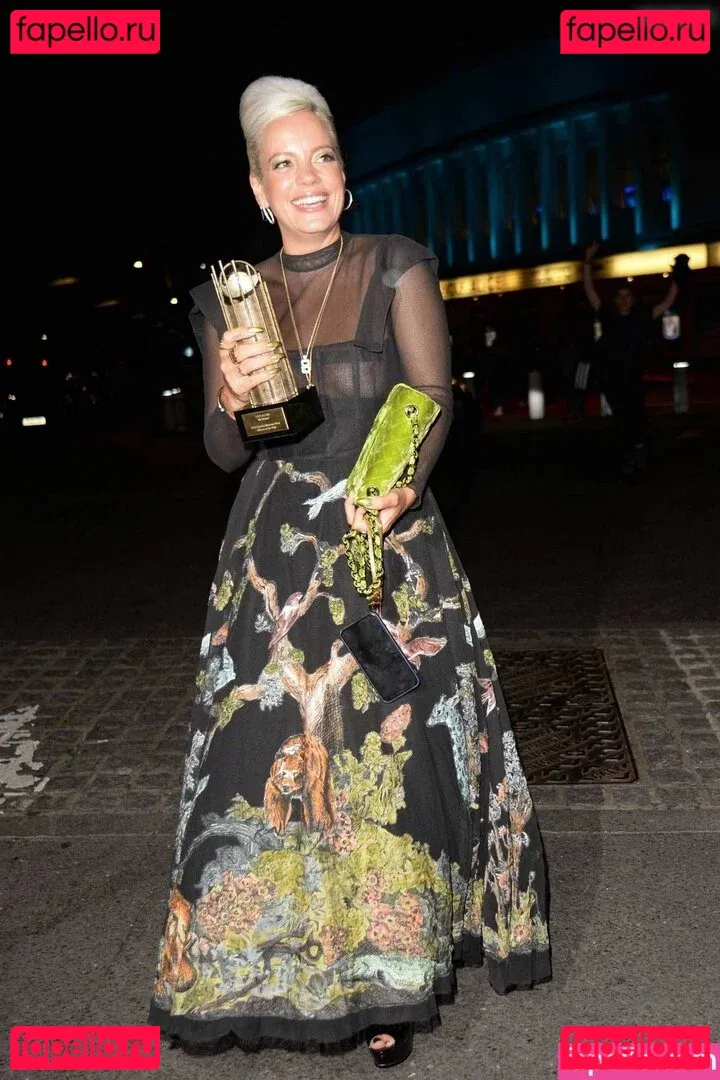 Lily Allen Onlyfans Photo Gallery 