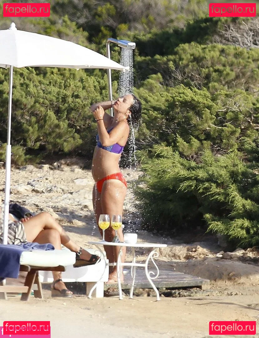 Lily Allen Onlyfans Photo Gallery 