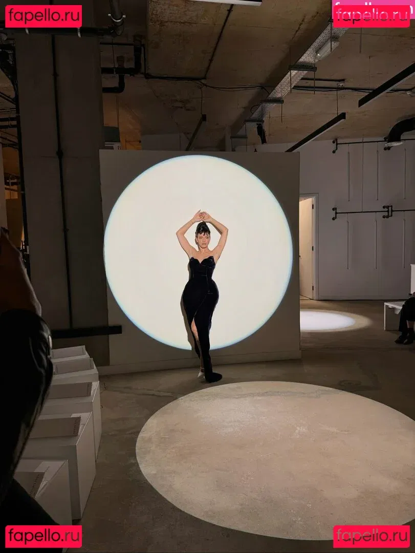 Lily Allen Onlyfans Photo Gallery 