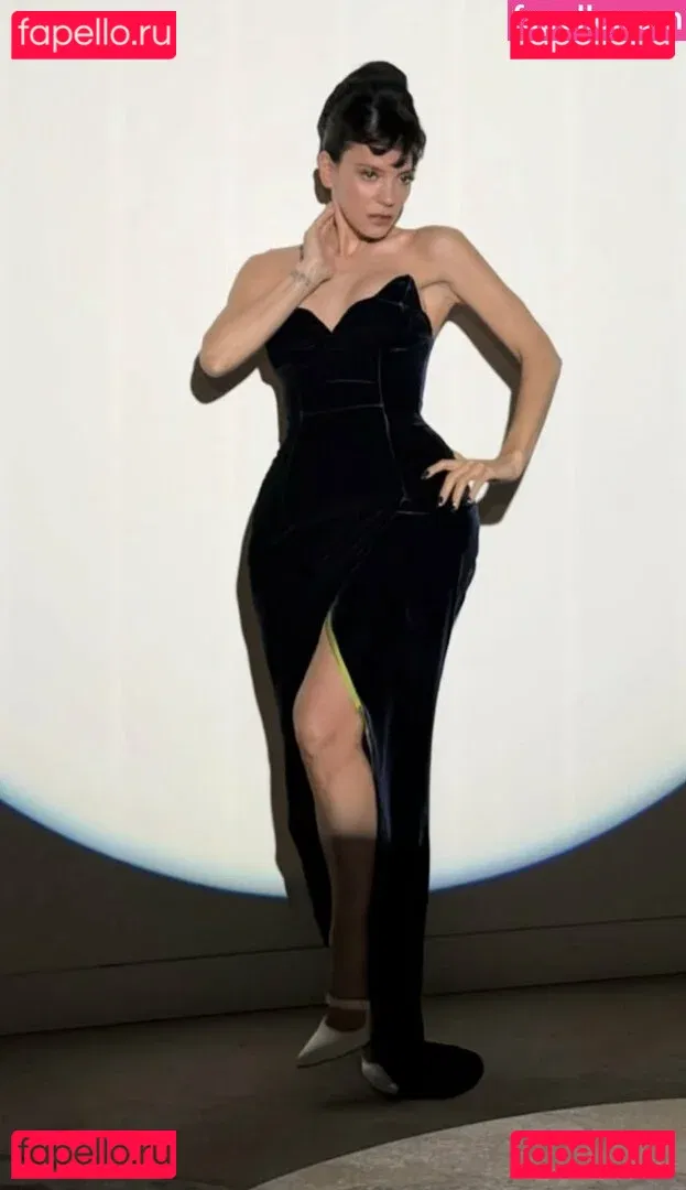 Lily Allen Onlyfans Photo Gallery 