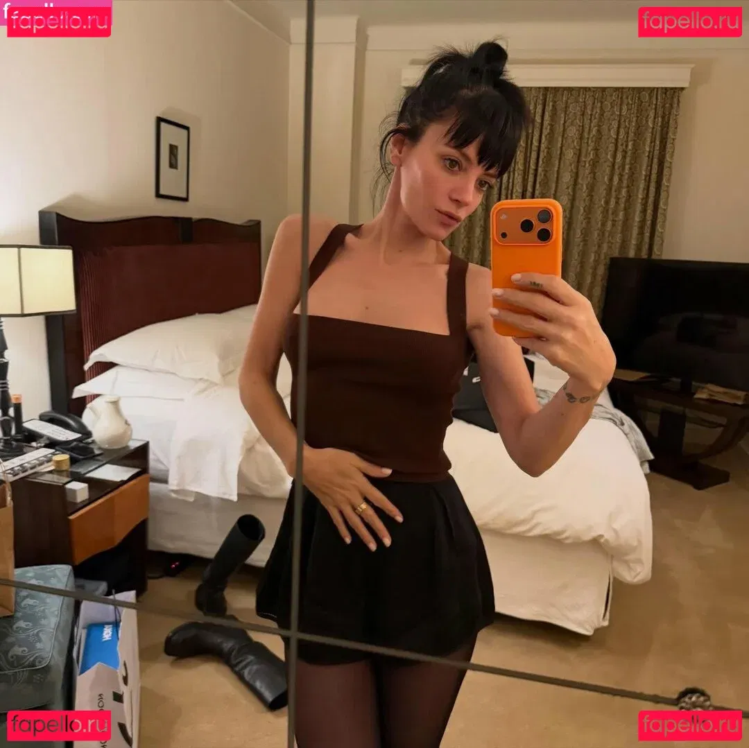 Lily Allen Onlyfans Photo Gallery 