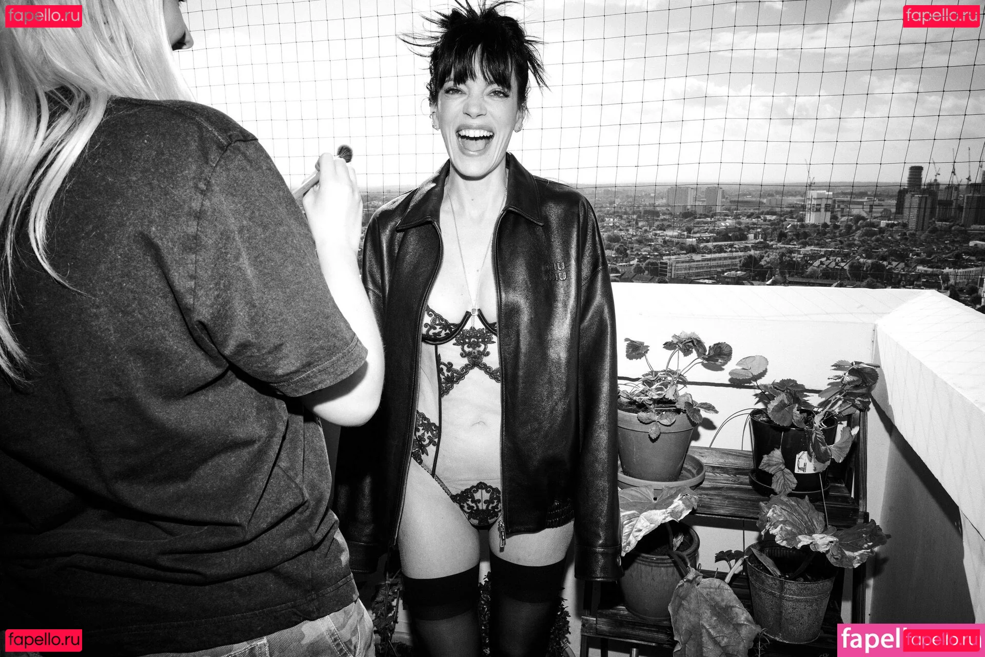 Lily Allen Onlyfans Photo Gallery 