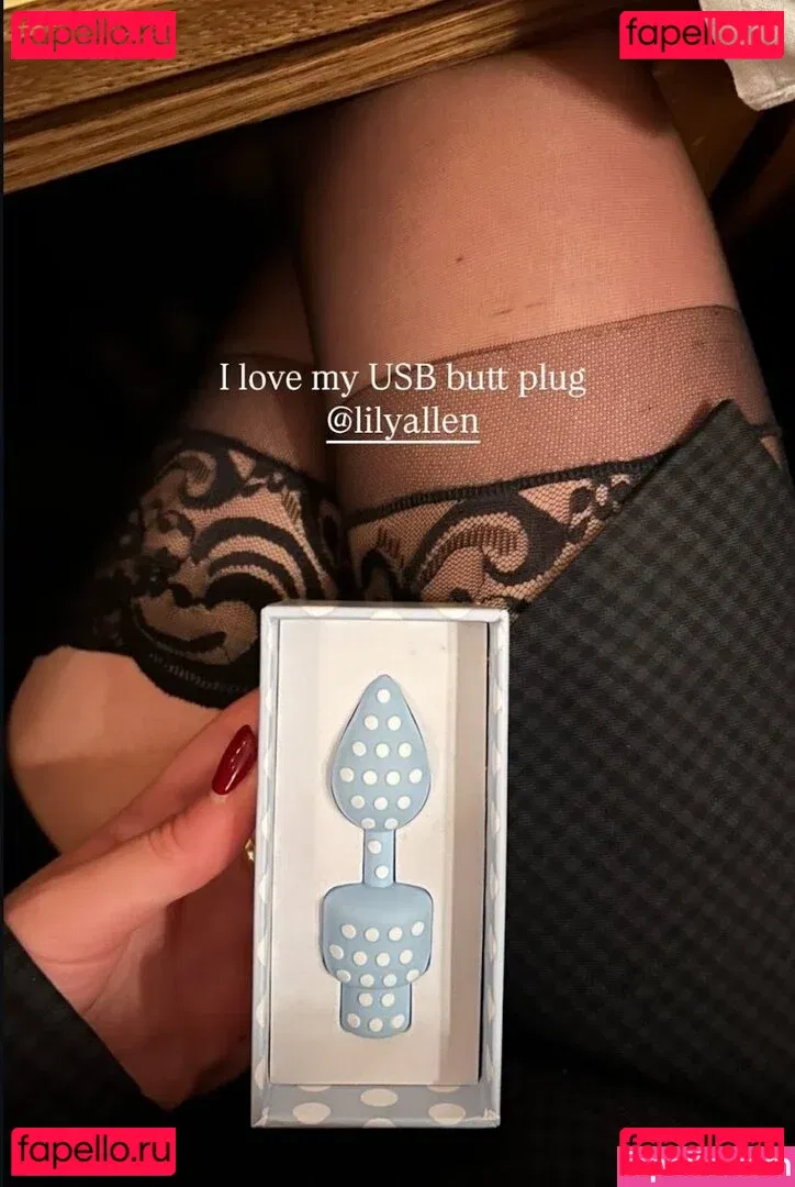 Lily Allen Onlyfans Photo Gallery 