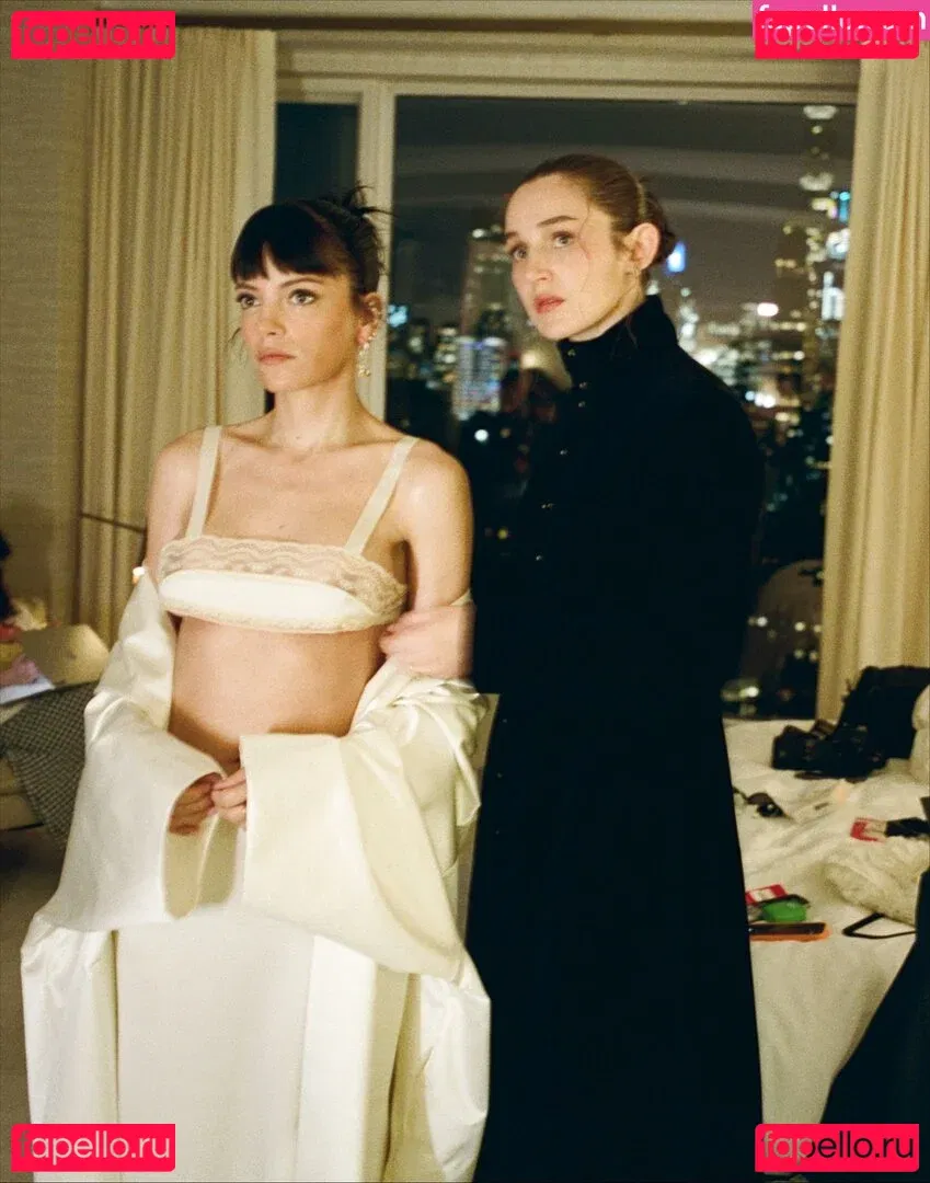 Lily Allen Onlyfans Photo Gallery 