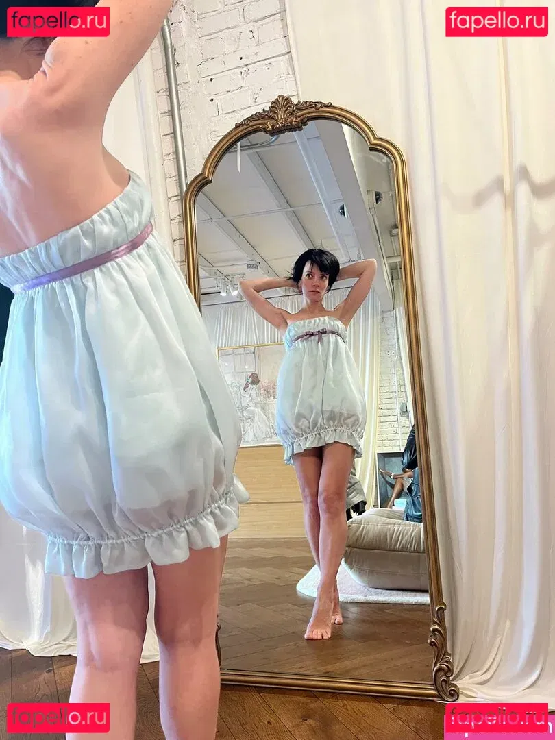 Lily Allen Onlyfans Photo Gallery 