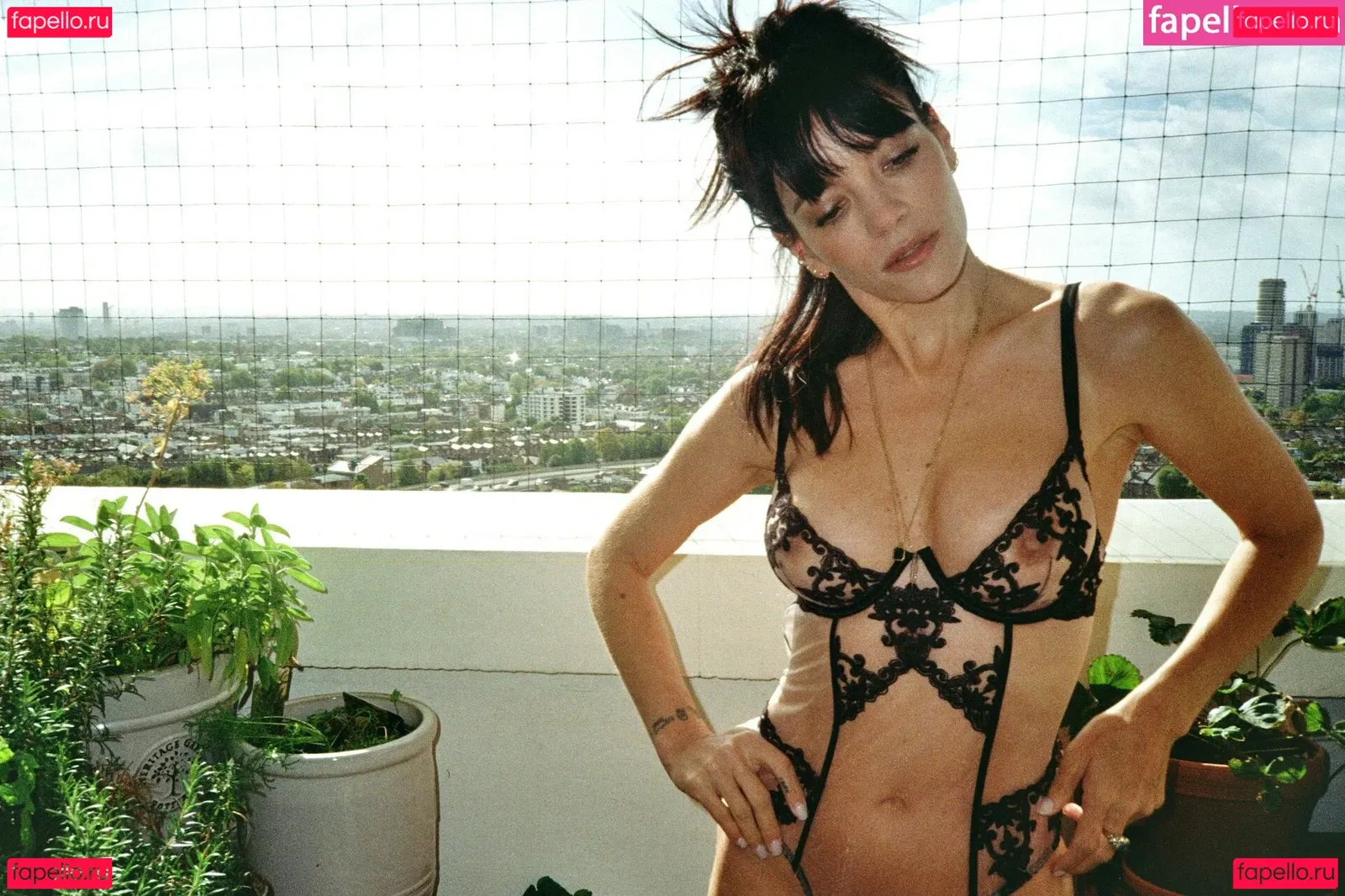 Lily Allen Onlyfans Photo Gallery 