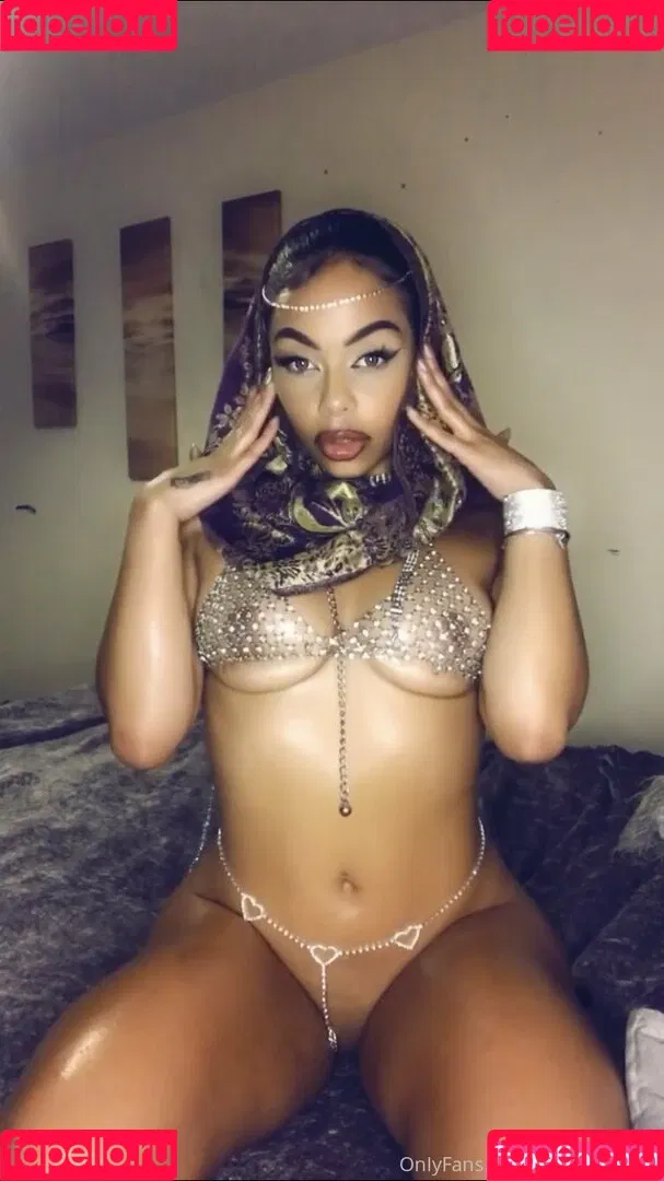 Madison Khan Onlyfans Photo Gallery 