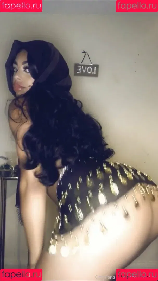 Madison Khan Onlyfans Photo Gallery 