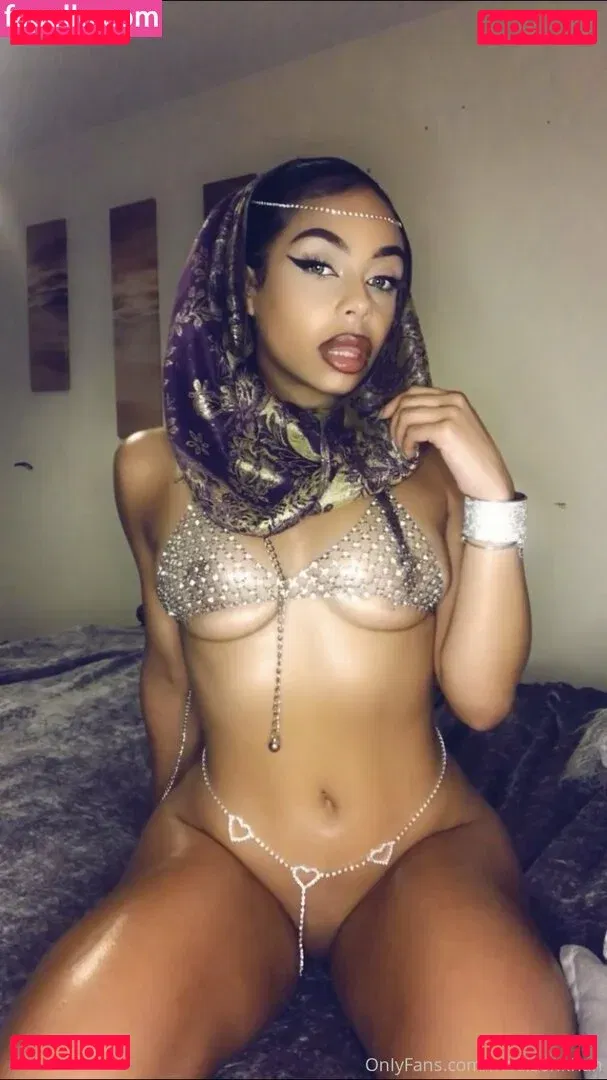 Madison Khan Onlyfans Photo Gallery 