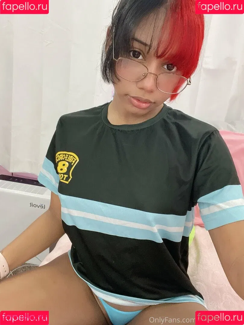 akaneararagi Onlyfans Photo Gallery 