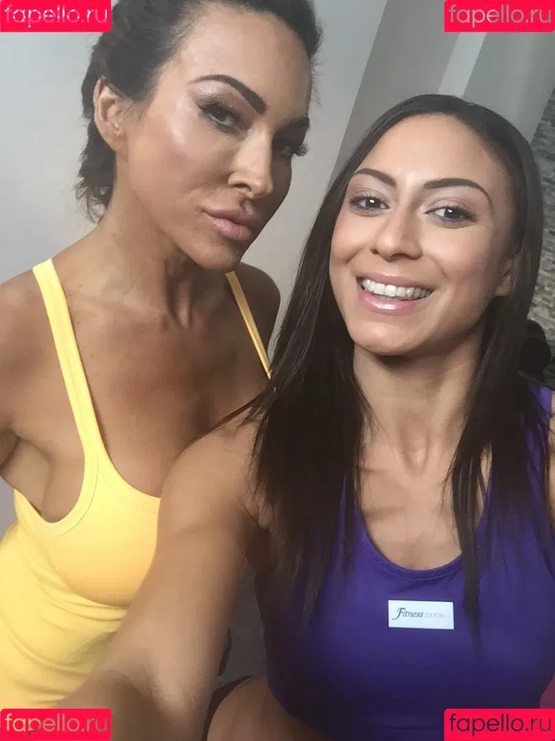 Cassie Del Isla Onlyfans Photo Gallery 