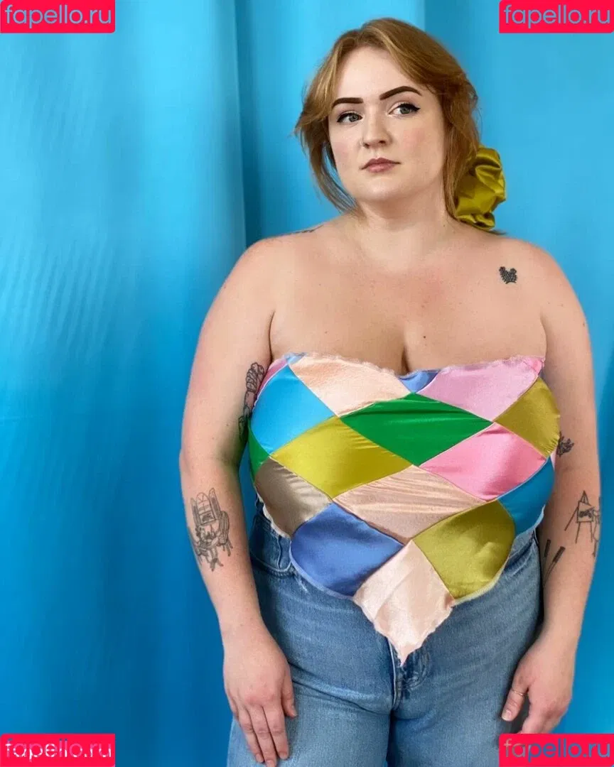 Cayley M Onlyfans Photo Gallery 