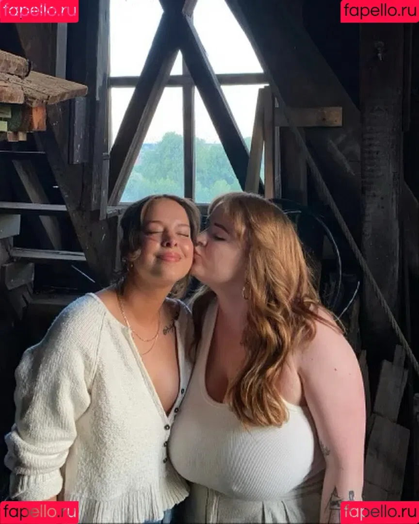 Cayley M Onlyfans Photo Gallery 