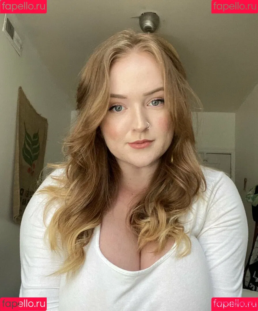 Cayley M Onlyfans Photo Gallery 