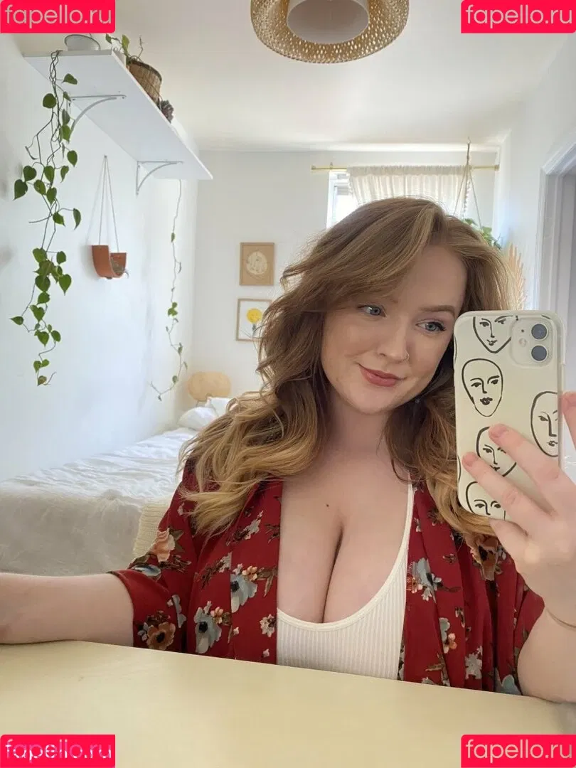 Cayley M Onlyfans Photo Gallery 