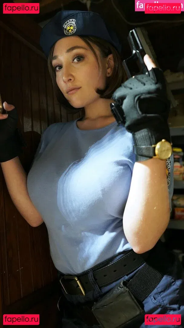 juliatvgames Onlyfans Photo Gallery 