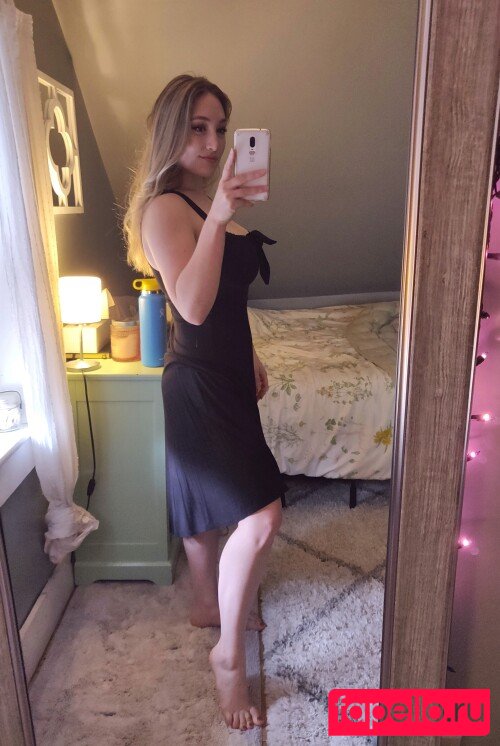 juliatvgames Nude Onlyfans Photo 21