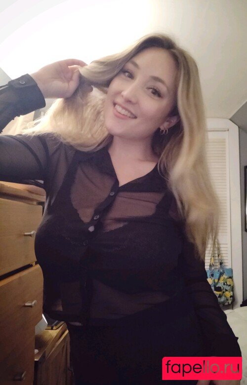 juliatvgames Nude Onlyfans Photo 18