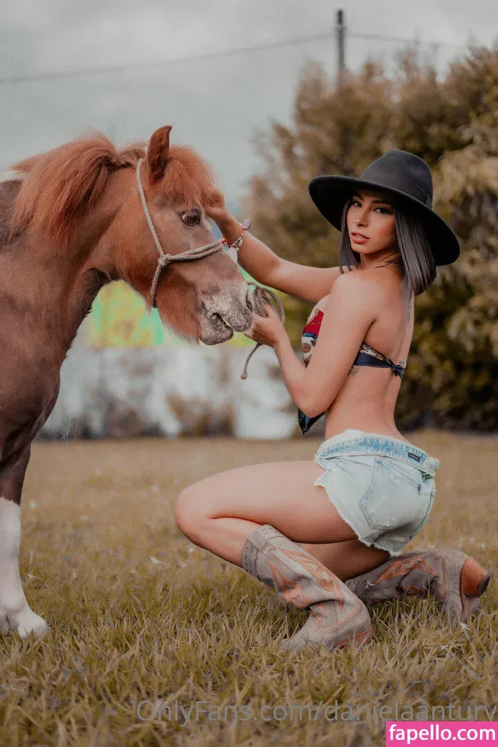 Daniela Antury Onlyfans Photo Gallery 