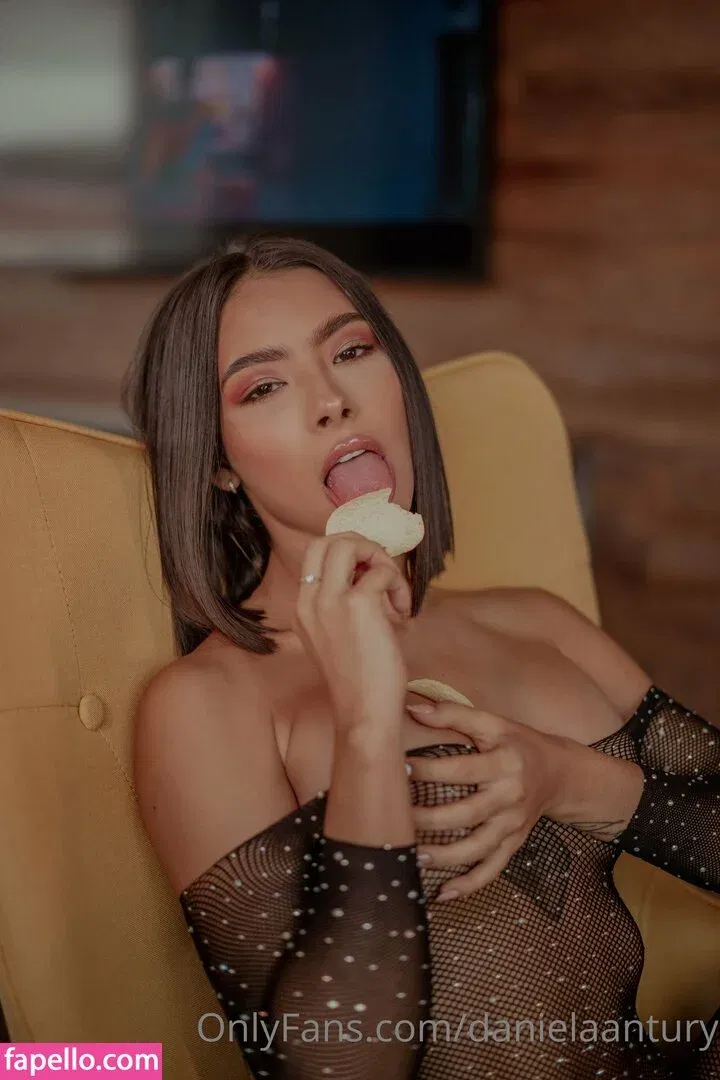 Daniela Antury Onlyfans Photo Gallery 