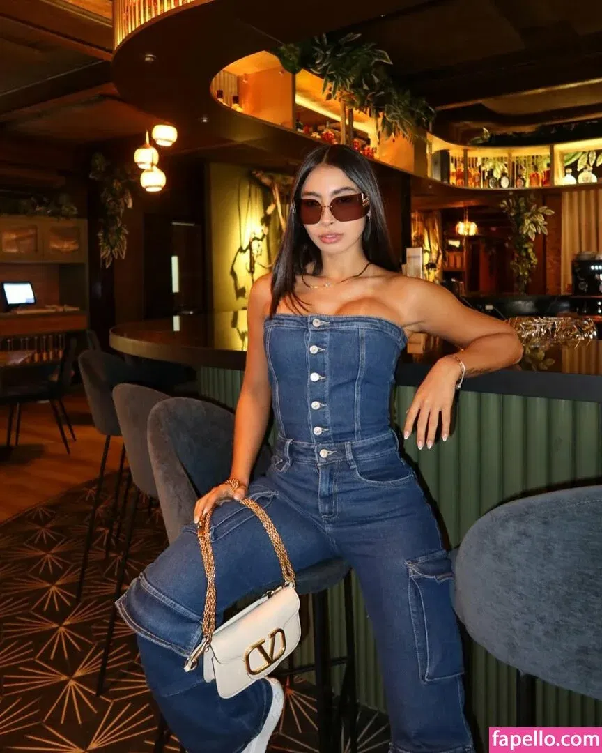 Daniela Antury Onlyfans Photo Gallery 