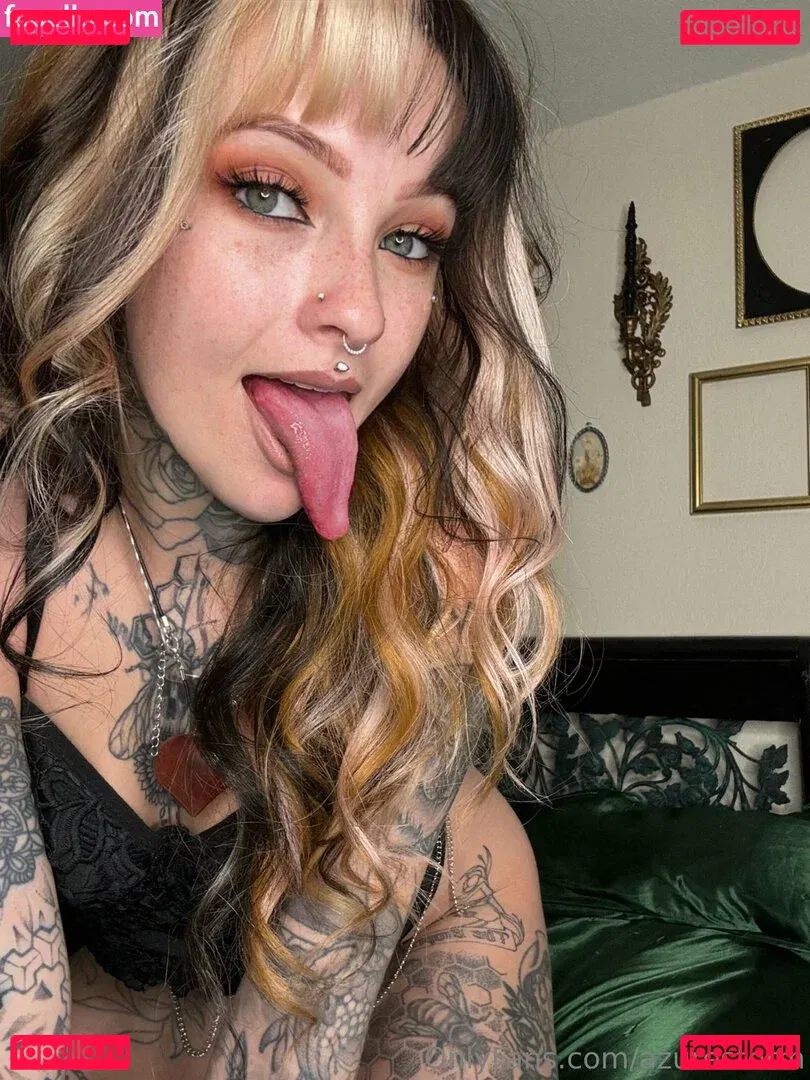 azurestorm Onlyfans Photo Gallery 