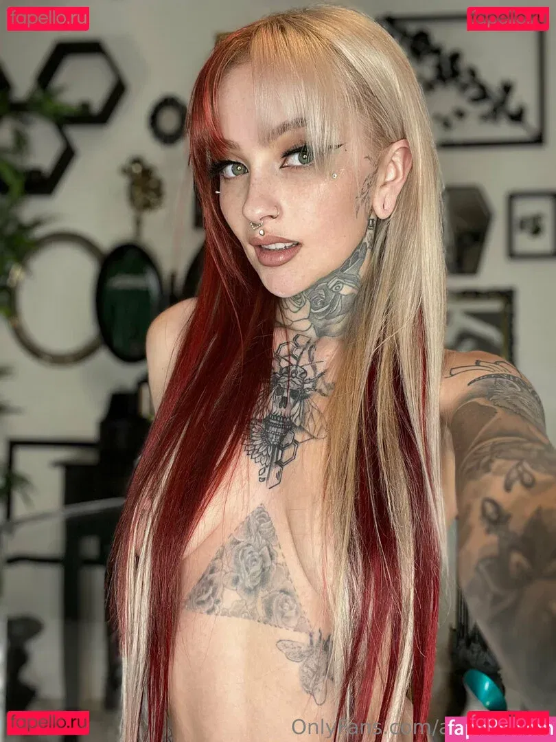 azurestorm Onlyfans Photo Gallery 