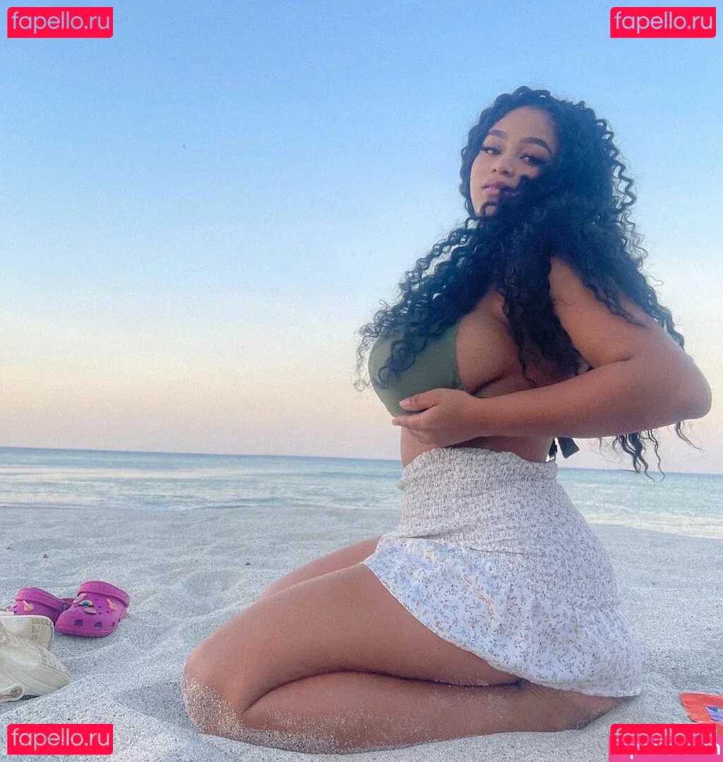 Dayanis Gisell Onlyfans Photo Gallery 