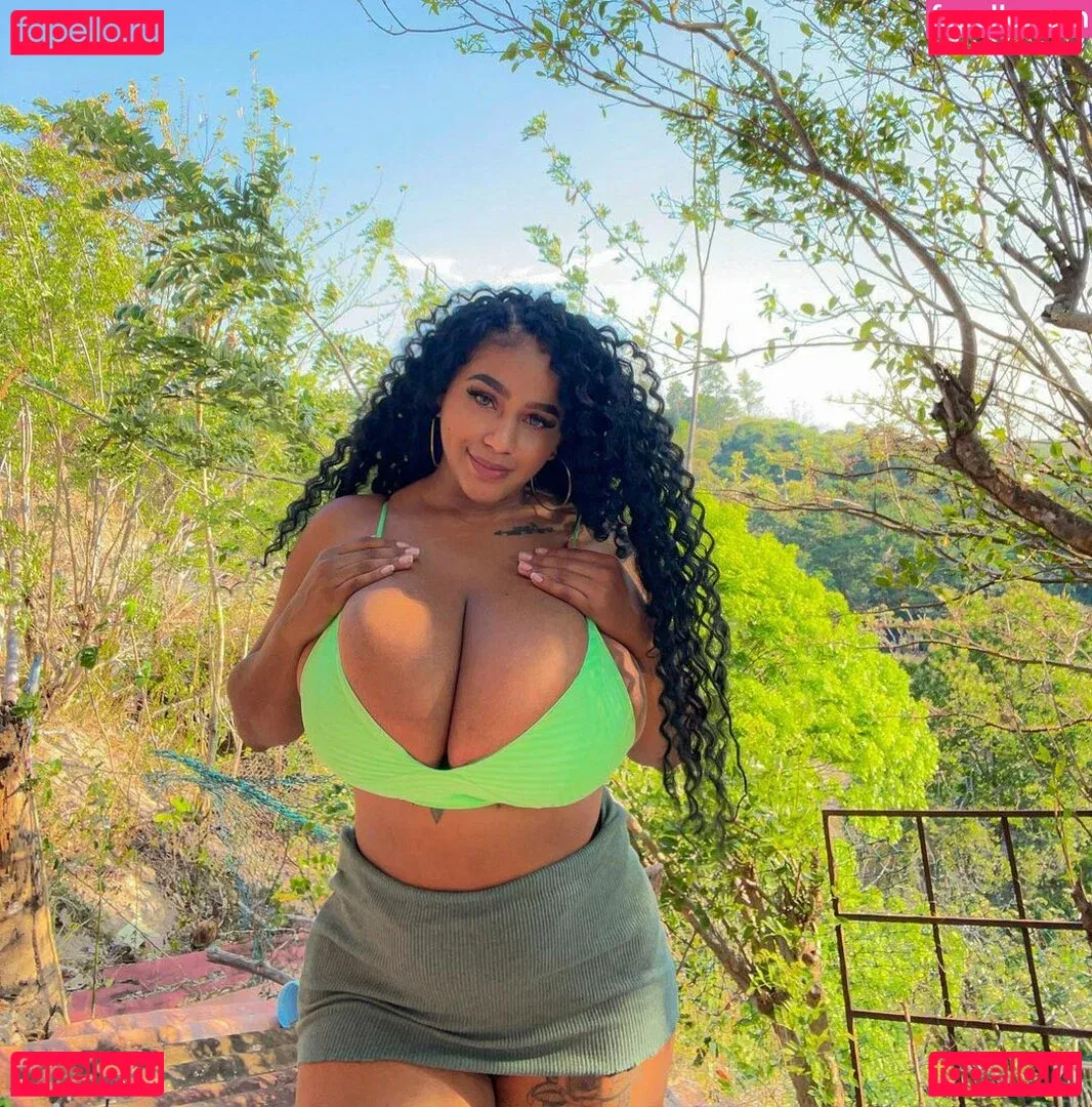 Dayanis Gisell Onlyfans Photo Gallery 