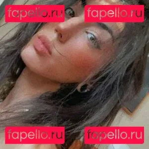 emz_v3 Onlyfans Photo Gallery 