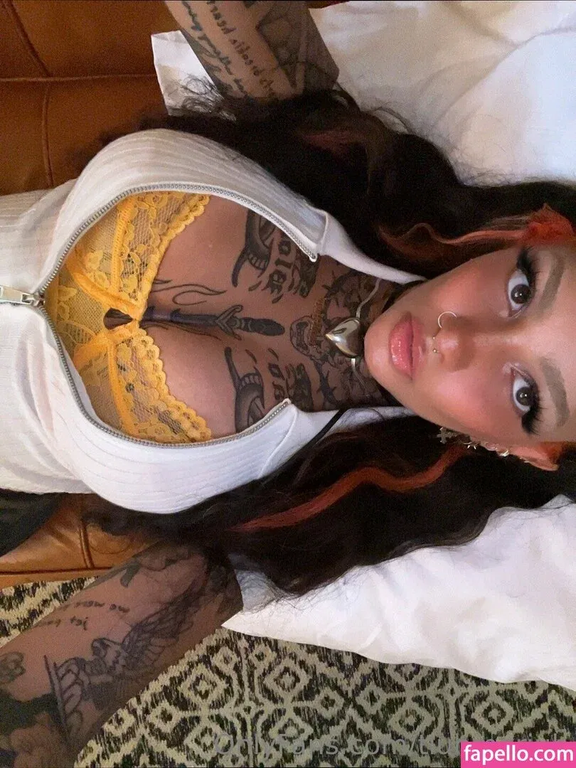 tiuhmariuh Onlyfans Photo Gallery 