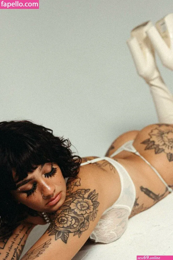 tiuhmariuh Onlyfans Photo Gallery 