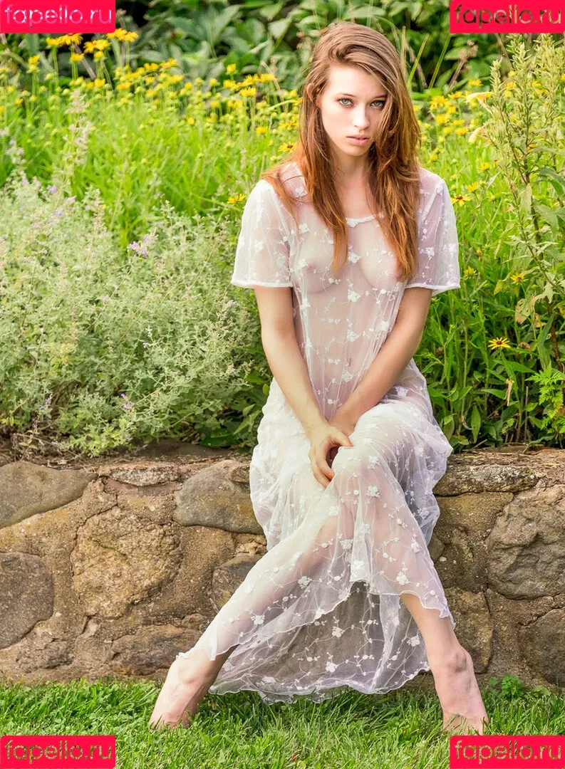 Caitlin McSwain Onlyfans Photo Gallery 