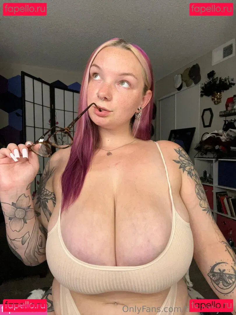 thelilithjane Onlyfans Photo Gallery 