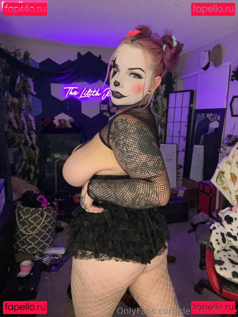 thelilithjane Onlyfans Photo Gallery 