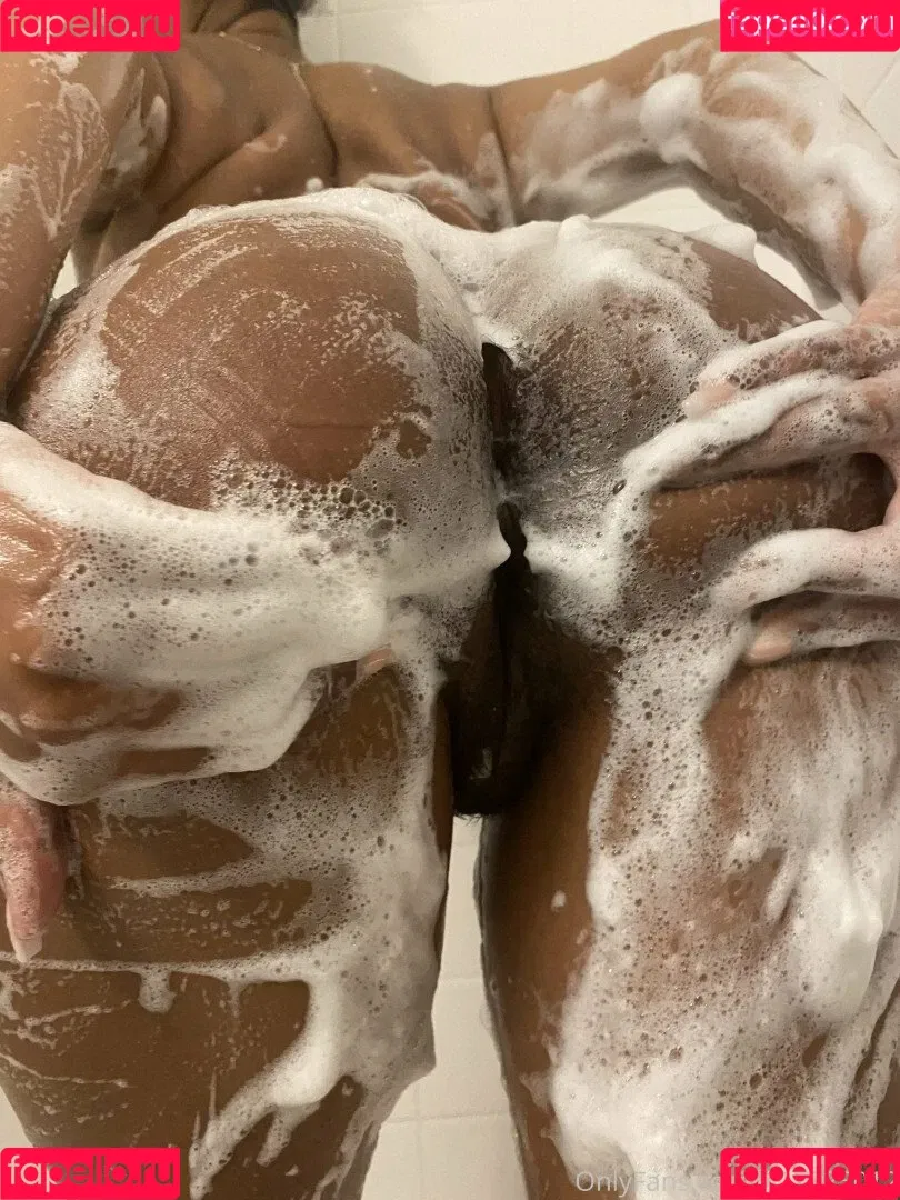 realmarinalina Onlyfans Photo Gallery 