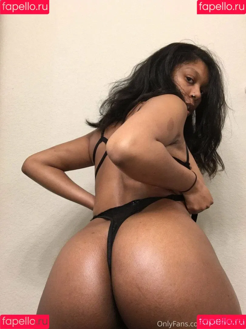 realmarinalina Onlyfans Photo Gallery 