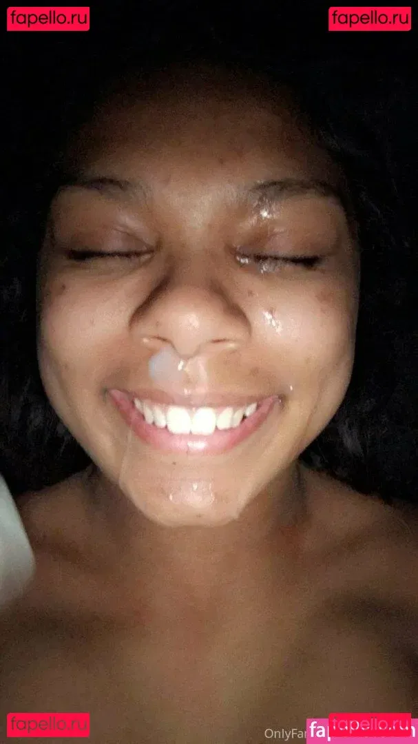 realmarinalina Onlyfans Photo Gallery 